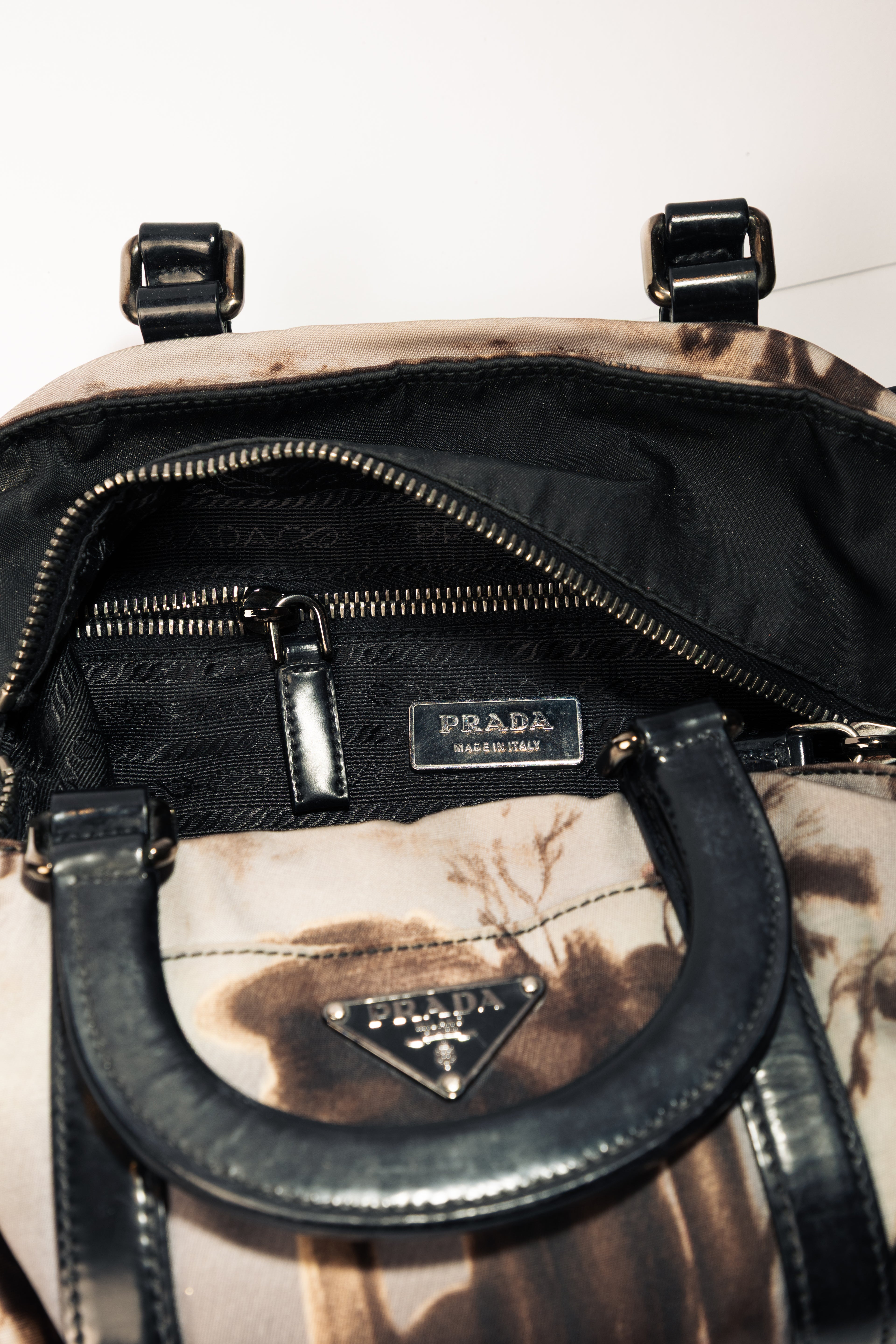 Prada Bauletto in nylon stampato