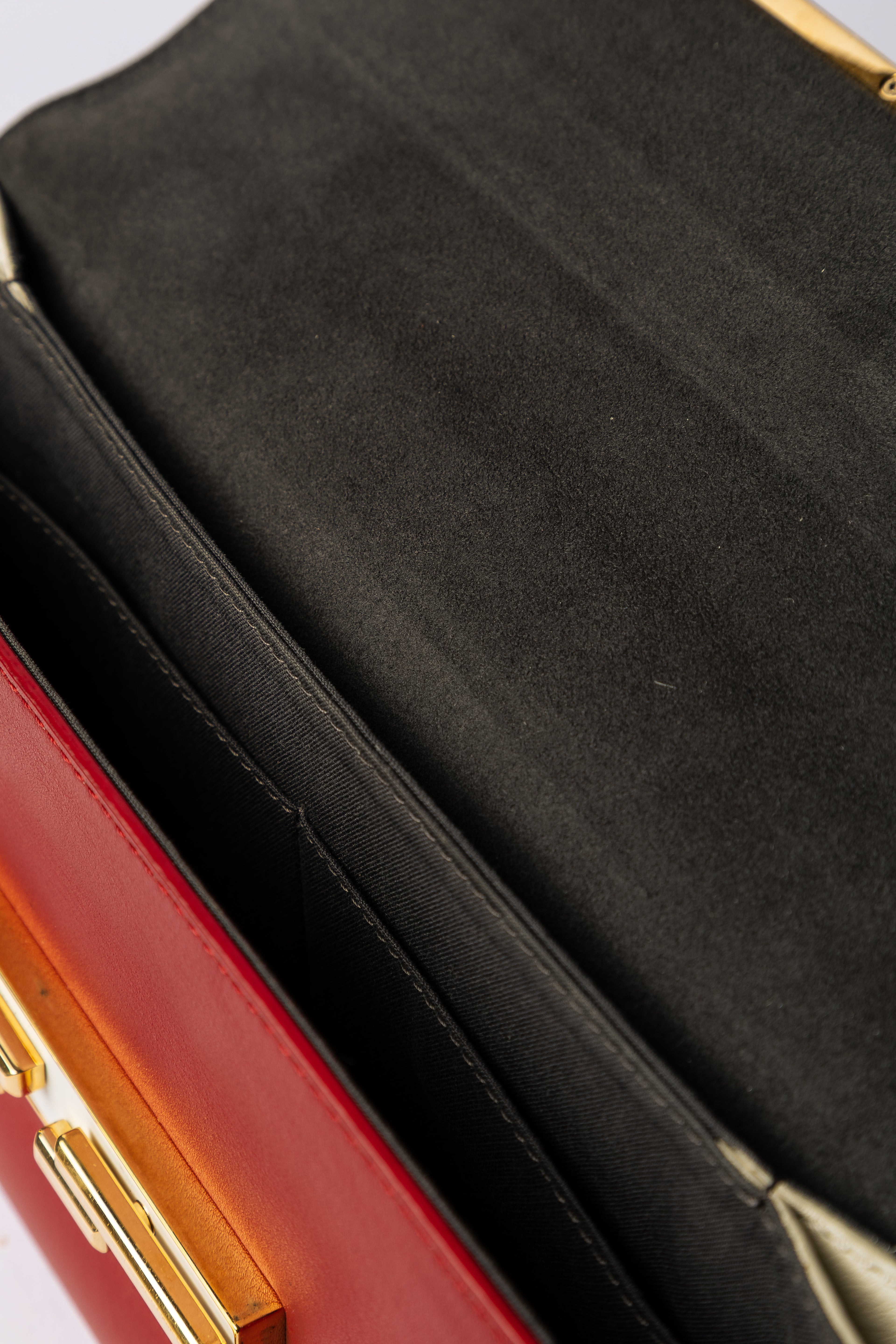 Fendi Baguette – Leather Red