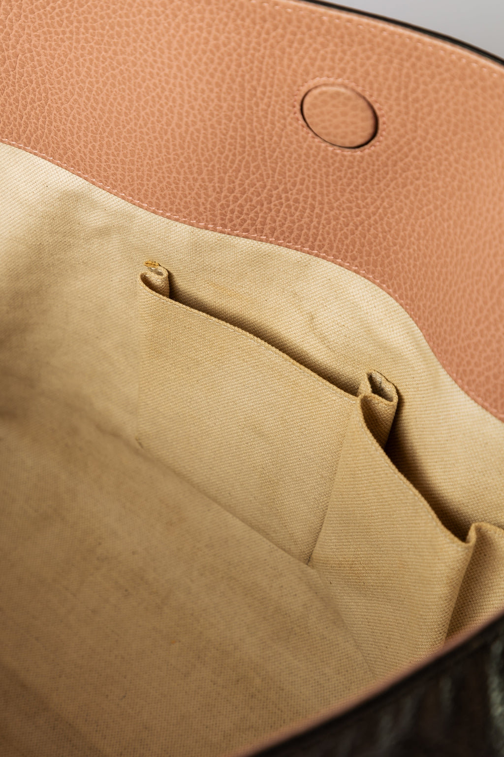 Gucci Leather Shopper Tote