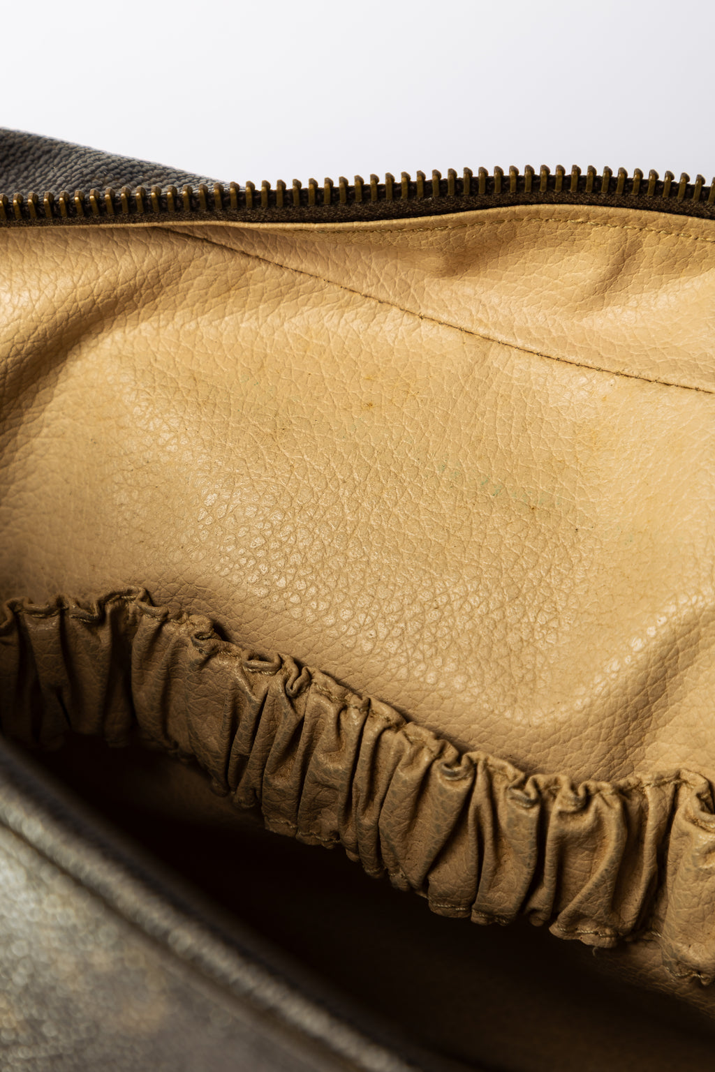 Louis Vuitton Trousse Toilette 28 (Monogram Canvas)