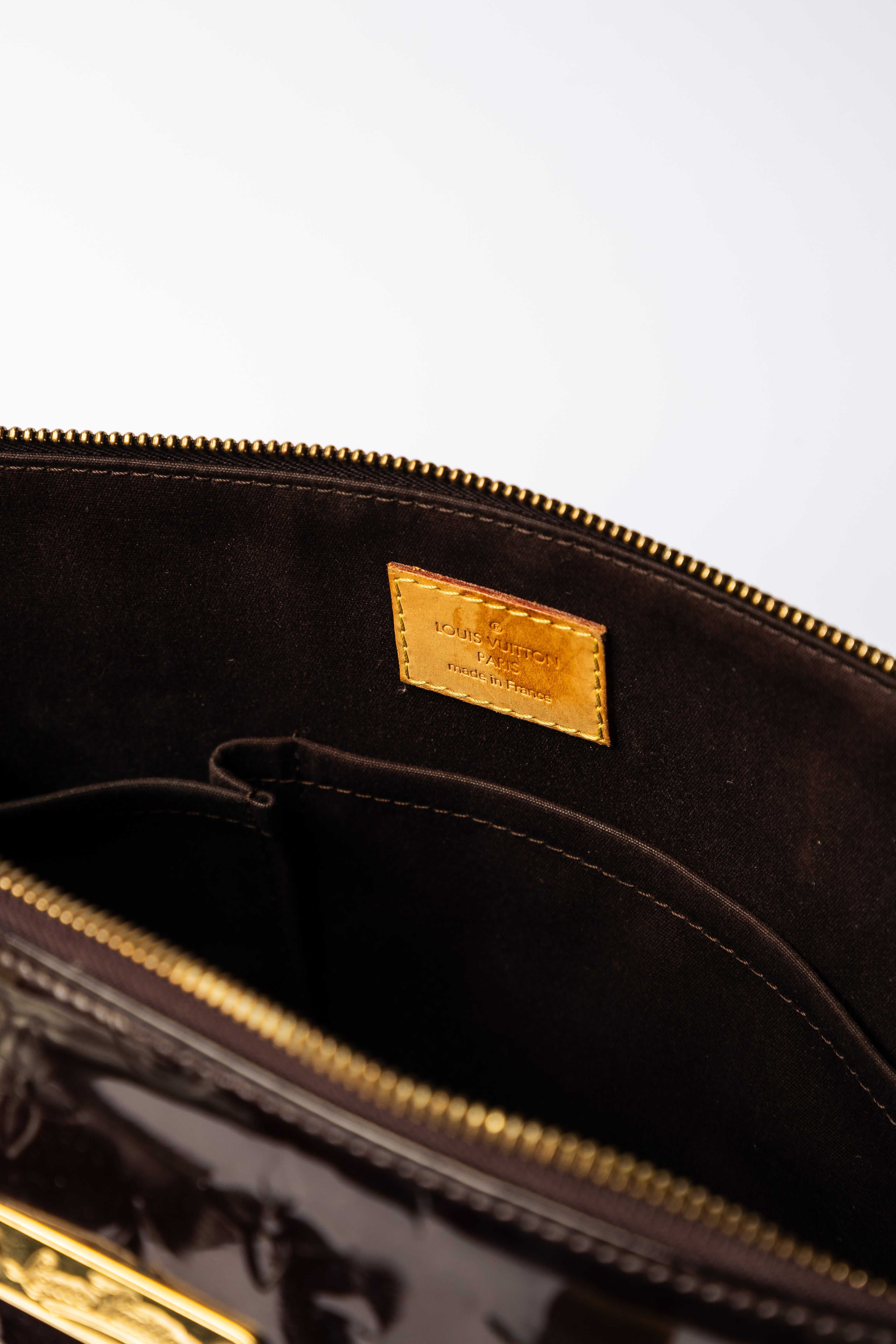 Louis Vuitton Vernis Reade