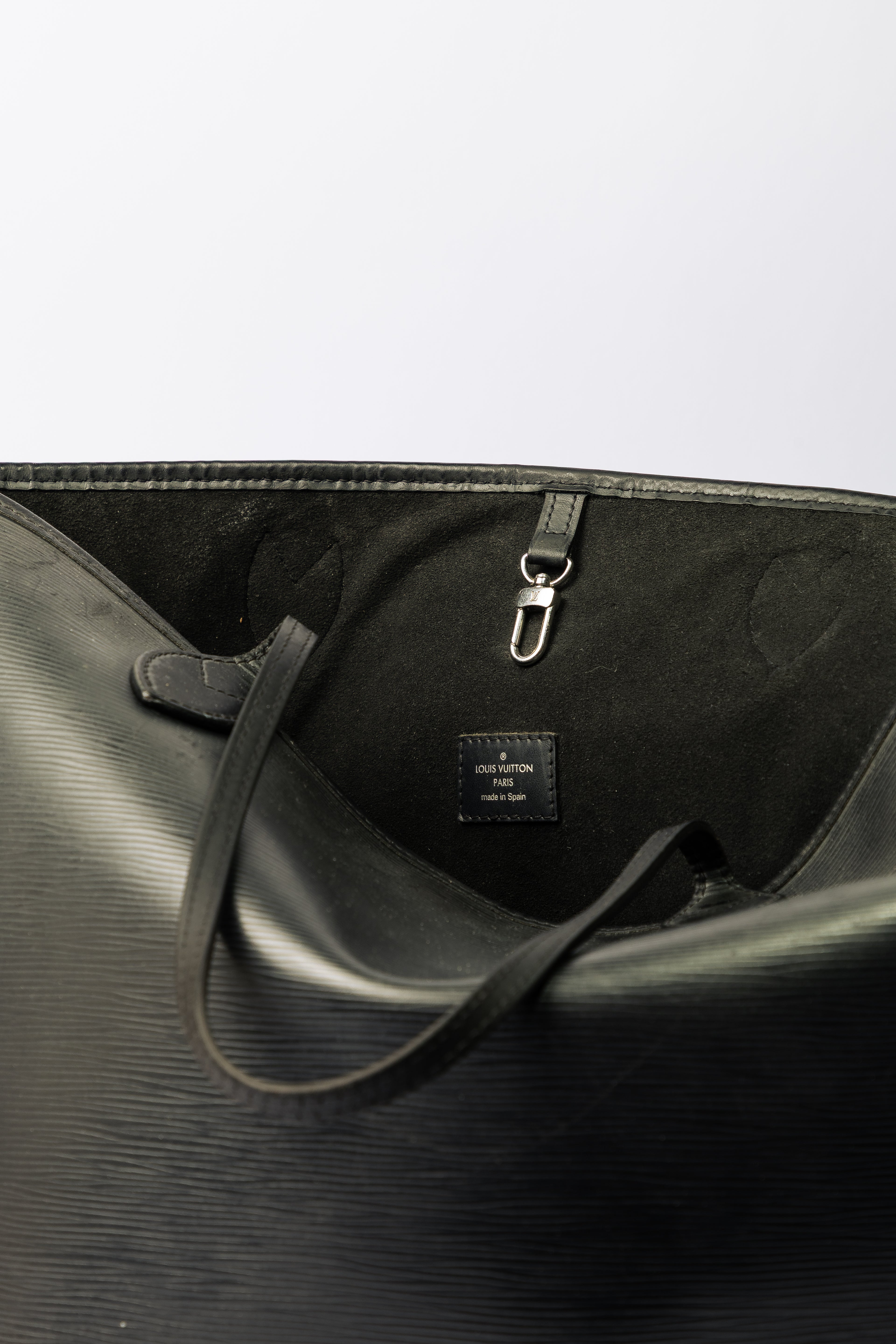 Louis Vuitton Neverfull MM – Pelle Epi Nera