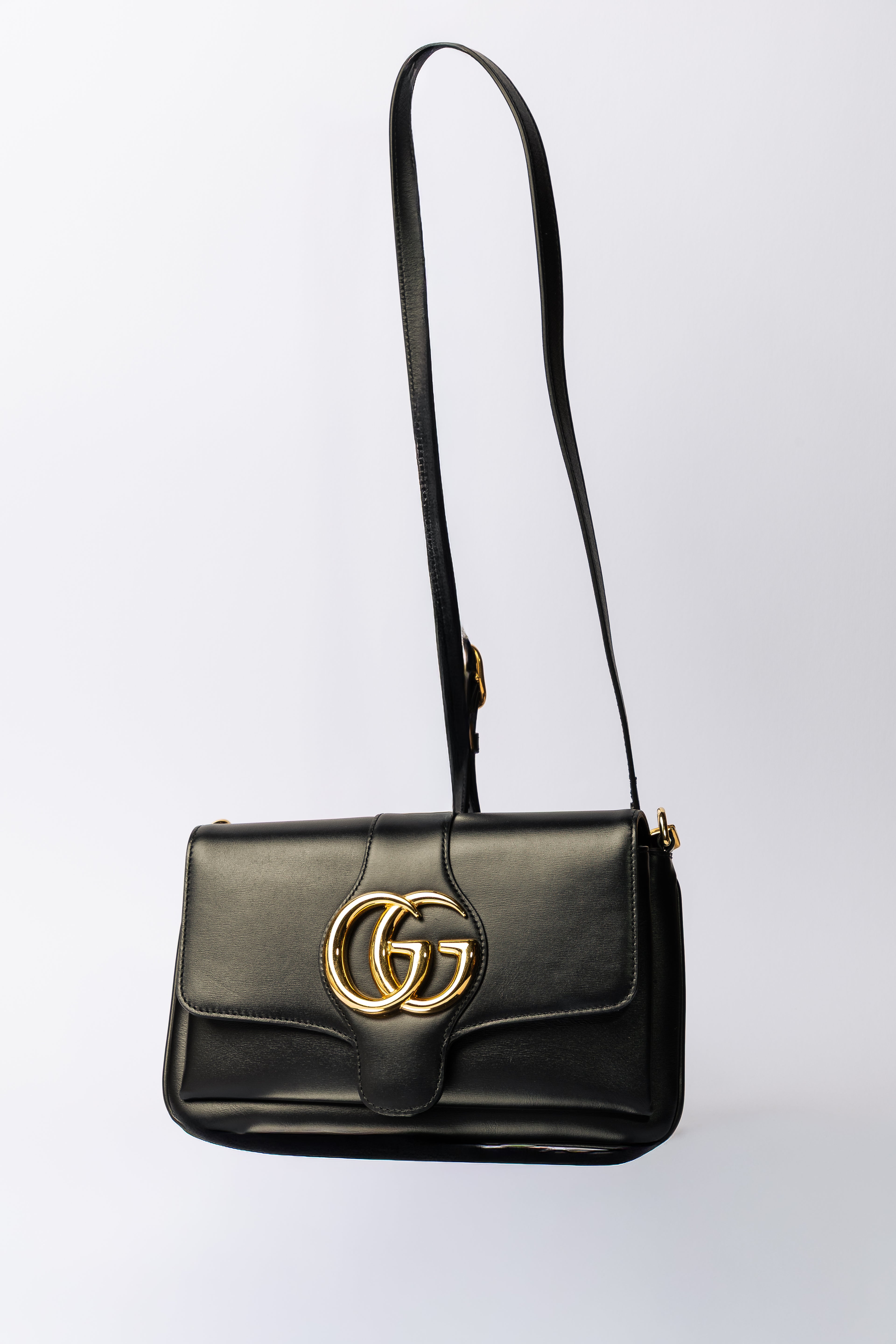 Gucci GG Marmont Shoulder Bag (Vintage Black Leather)