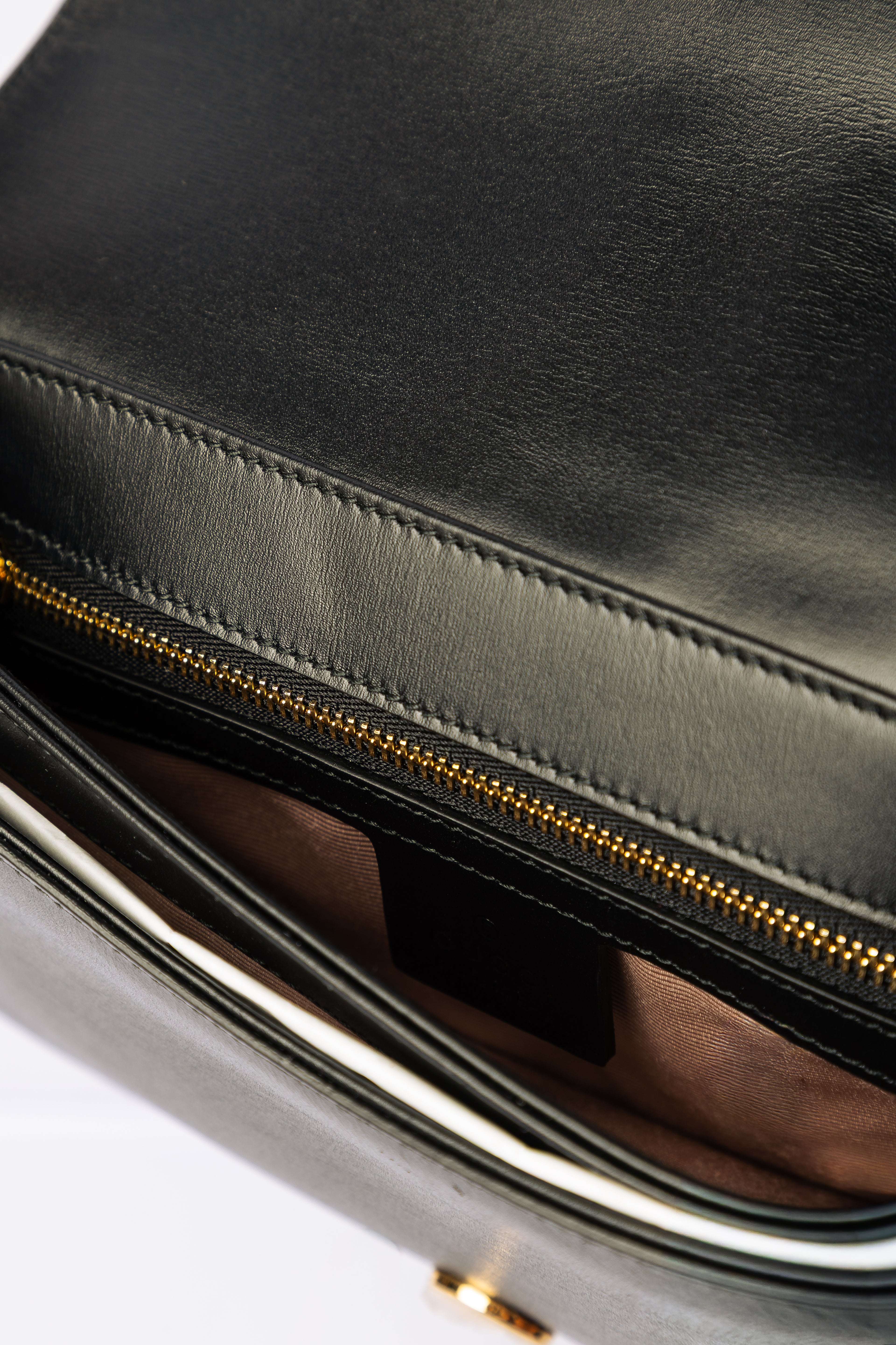 Gucci GG Marmont Shoulder Bag (Vintage Black Leather)