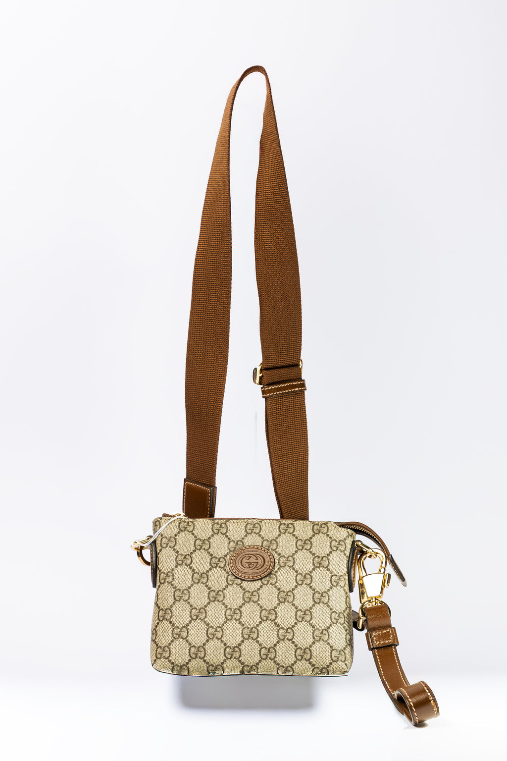 Gucci GG Supreme Messenger / Crossbody Bag