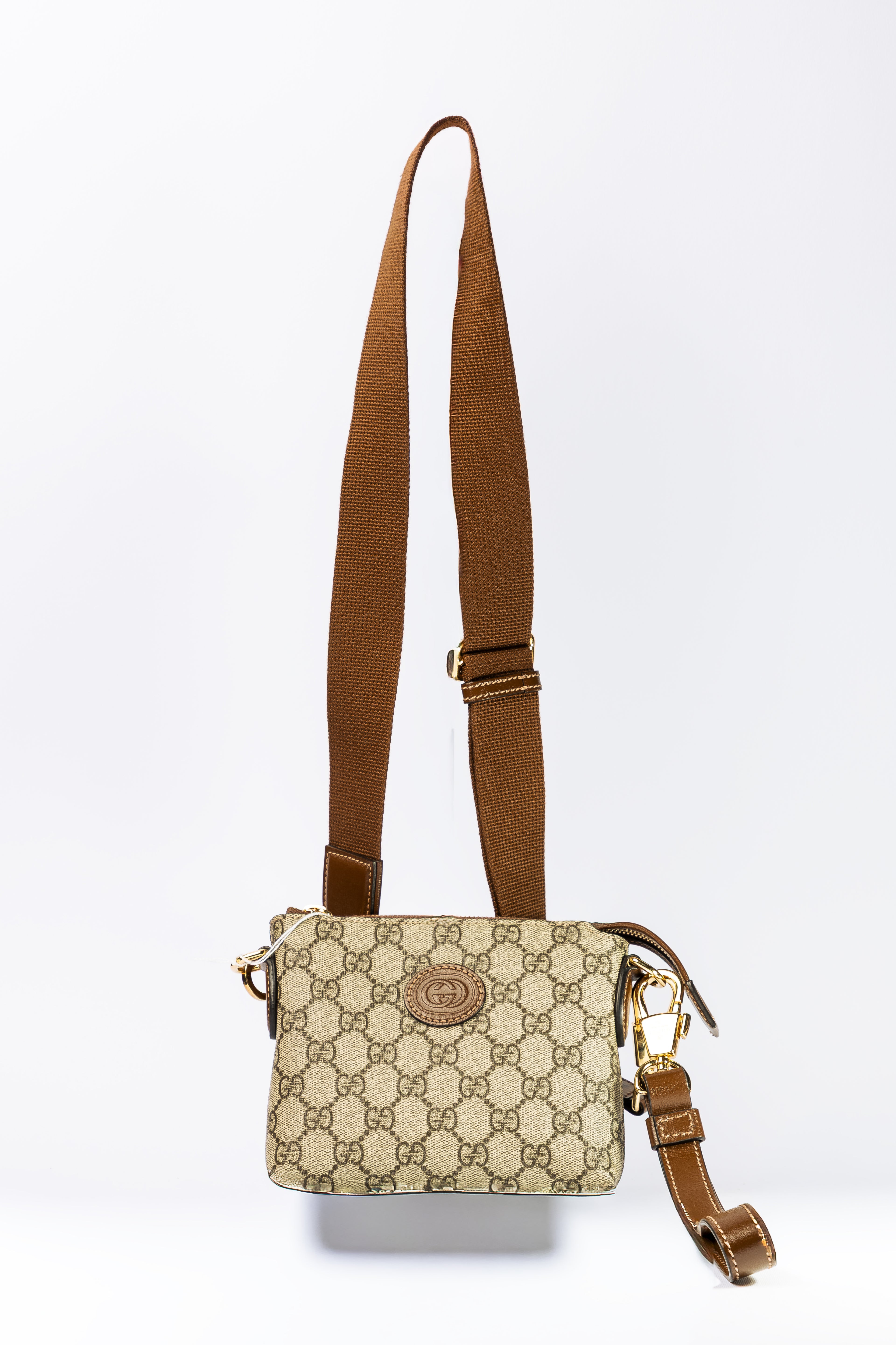 Gucci GG Supreme Messenger / Crossbody Bag