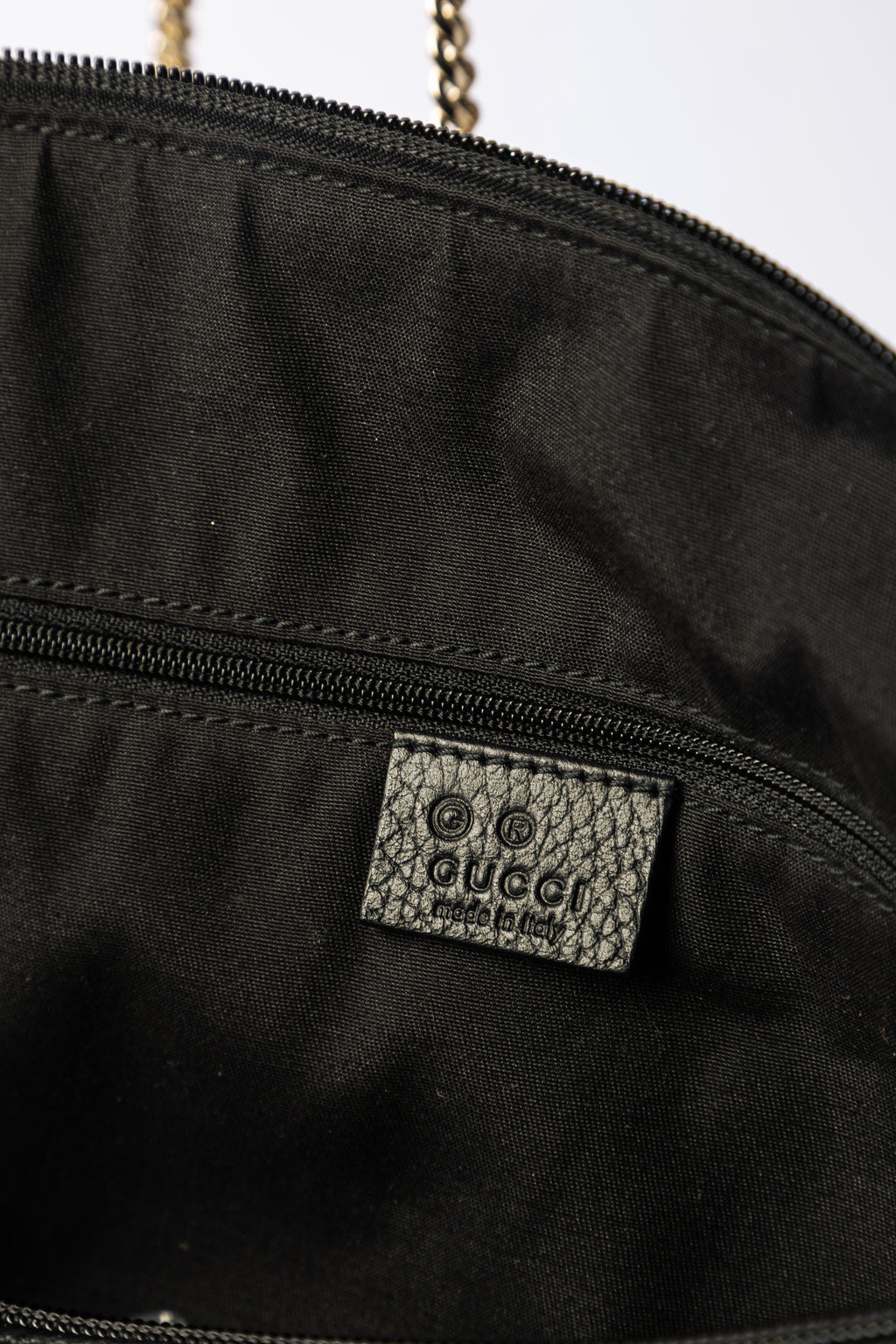 Gucci GG Marmont Top Handle Bag – Bianco