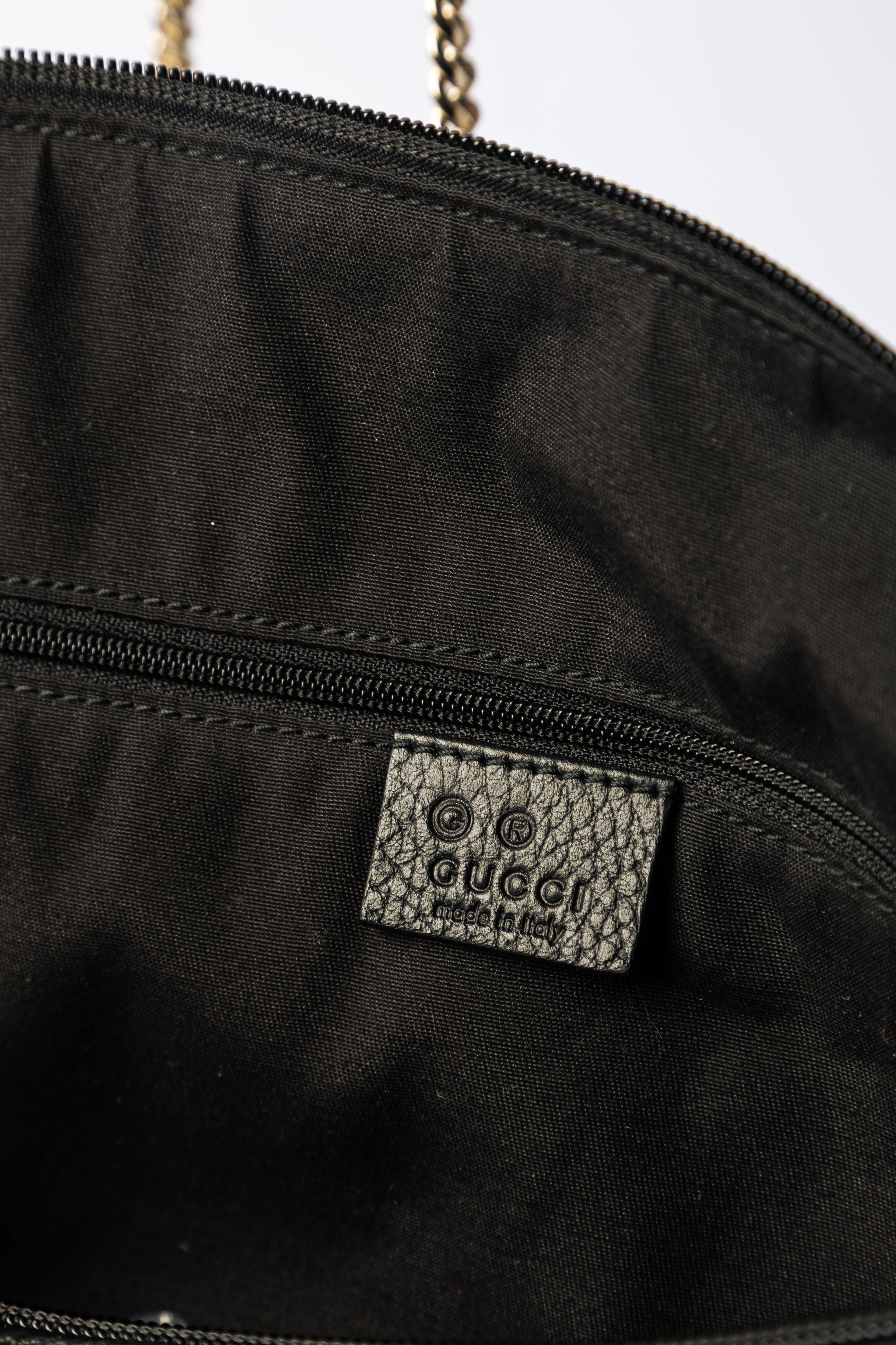 Gucci GG Marmont Top Handle Bag – Bianco