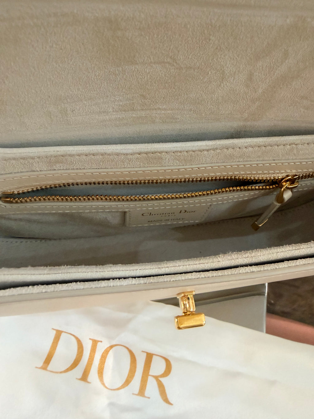 Dior
